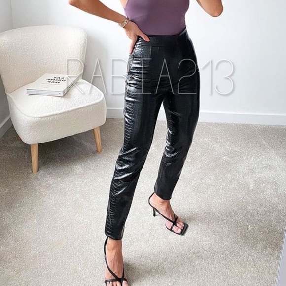 Zara Pants - ZARA ANIMAL PRINT FAUX LEATHER SKINNY FIT TROUSERS